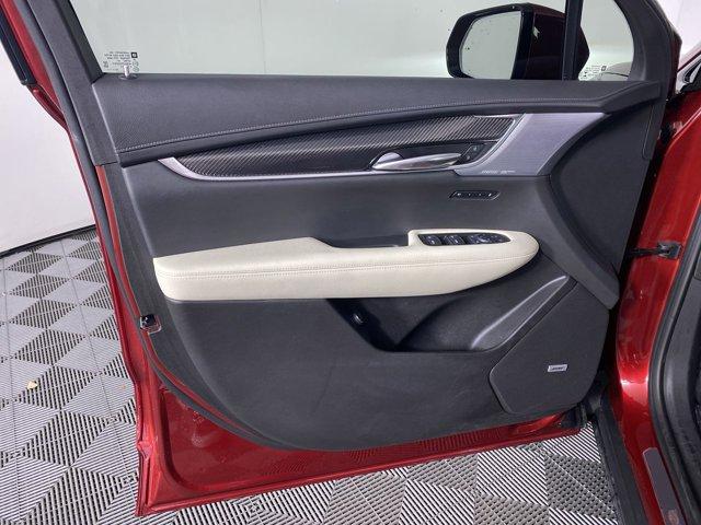 used 2023 Cadillac XT6 car, priced at $34,490