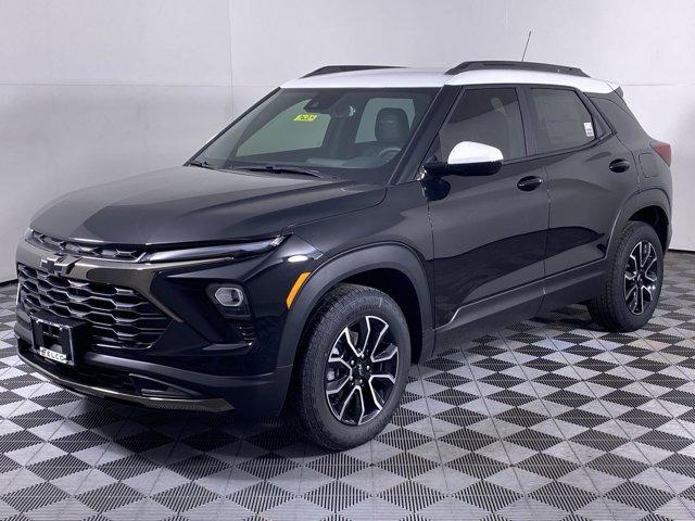 new 2025 Chevrolet TrailBlazer car, priced at $27,485