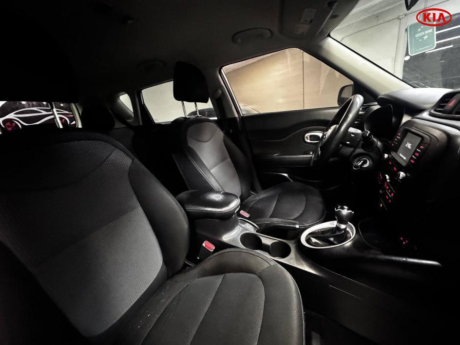 used 2017 Kia Soul car, priced at $5,555