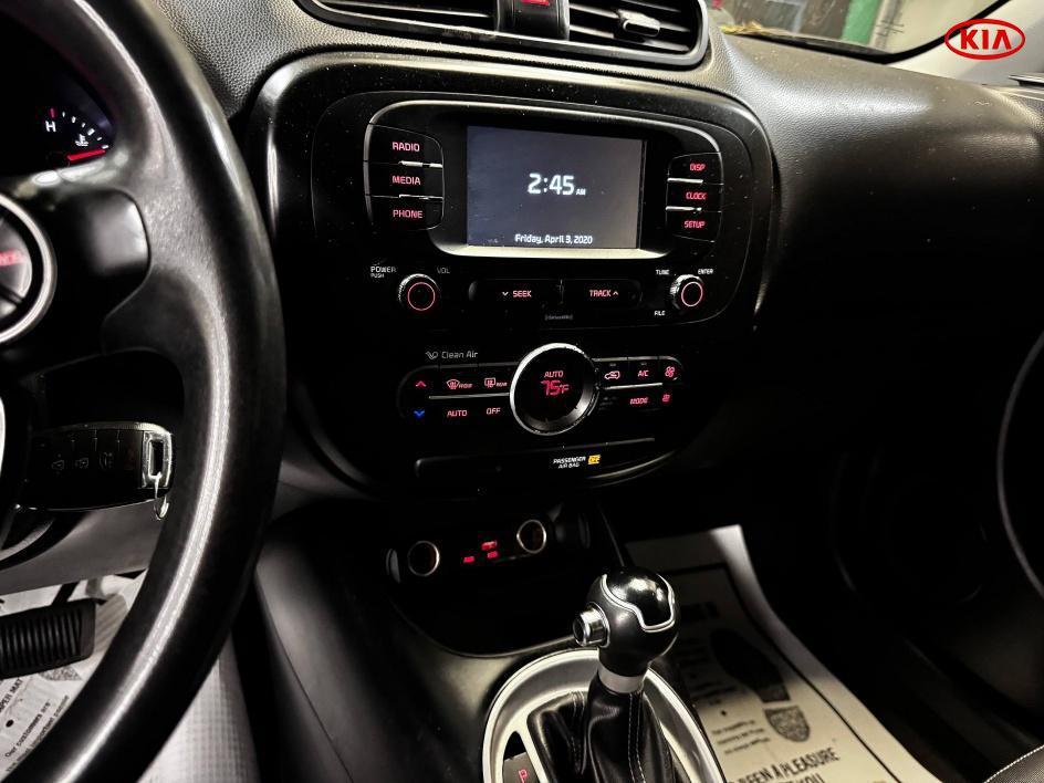 used 2017 Kia Soul car, priced at $5,555