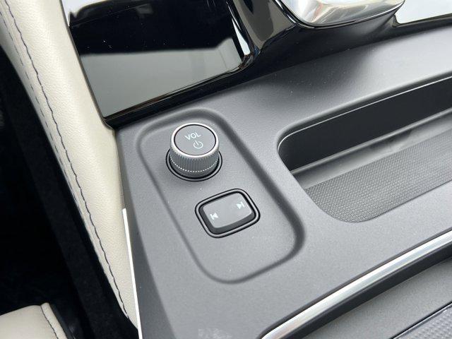 new 2026 Acura MDX car, priced at $70,850