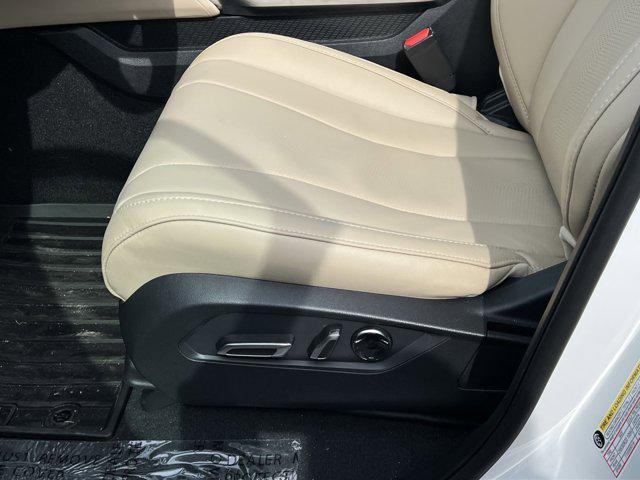 new 2026 Acura MDX car, priced at $58,550