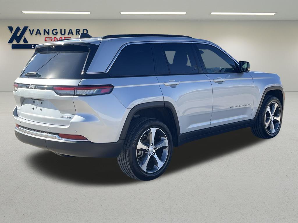 used 2024 Jeep Grand Cherokee car, priced at $32,794