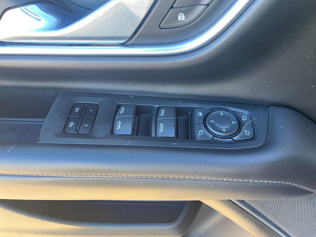 used 2021 Chevrolet Suburban car, priced at $39,802