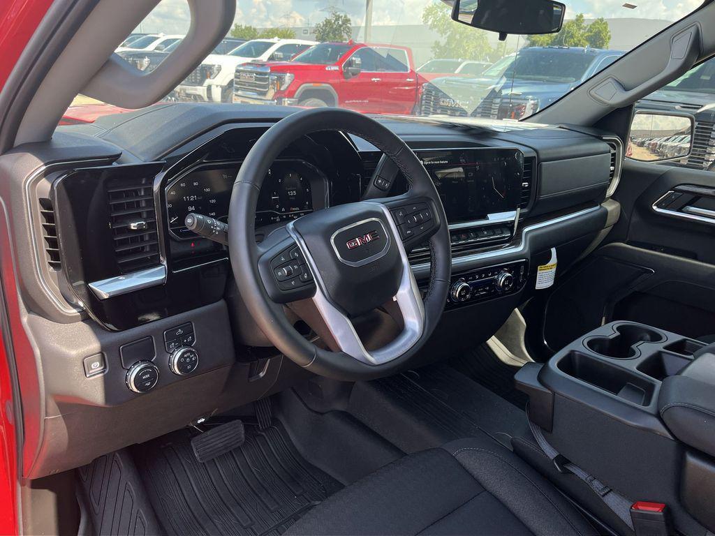 new 2025 GMC Sierra 1500 car, priced at $40,975