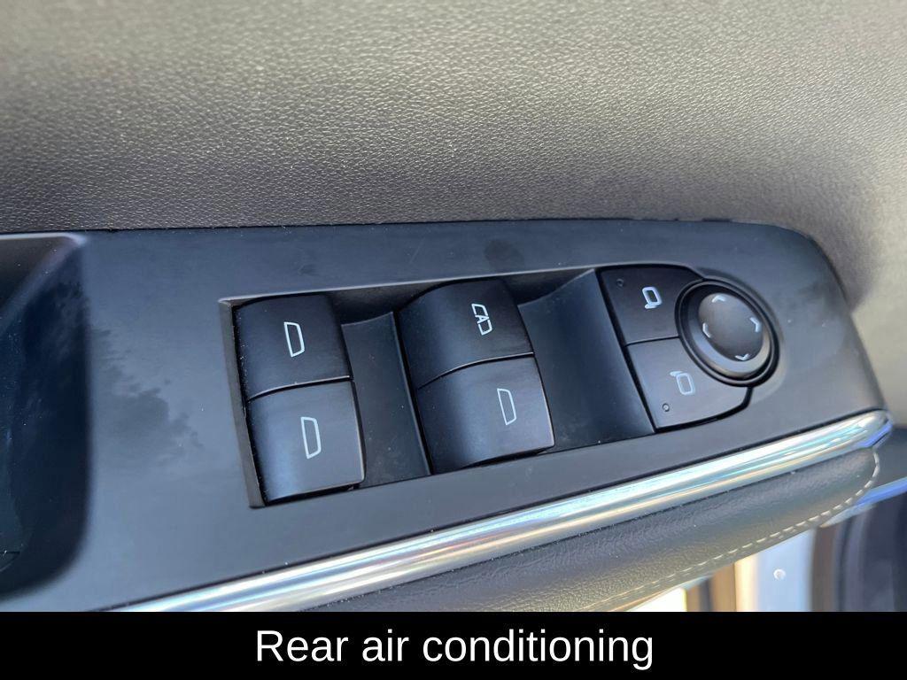 used 2025 GMC Acadia car, priced at $30,888