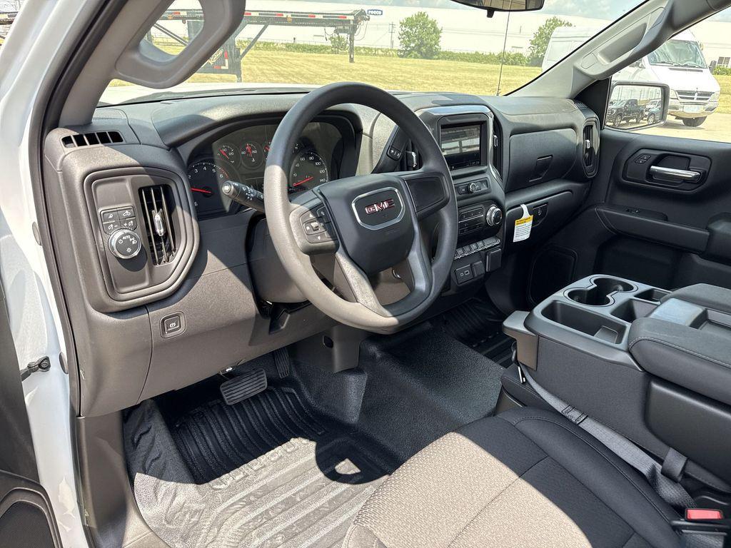 new 2026 GMC Sierra 1500 car, priced at $31,238