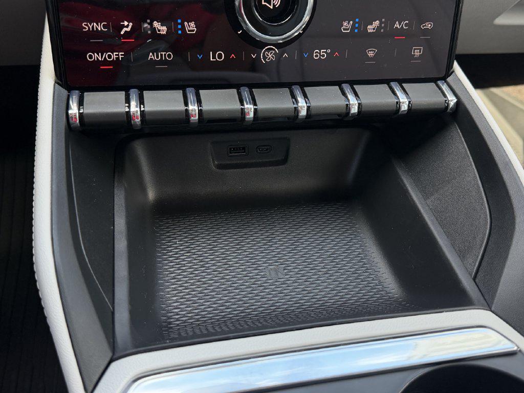 new 2027 GMC Terrain car, priced at $44,192