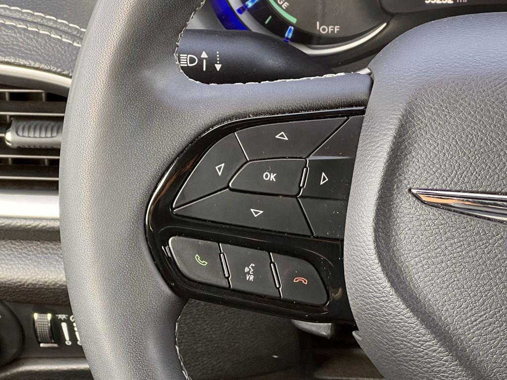 used 2024 Chrysler Pacifica Hybrid car, priced at $27,917