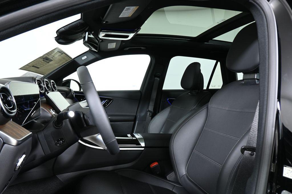 new 2026 Mercedes-Benz GLC 300 car, priced at $55,625