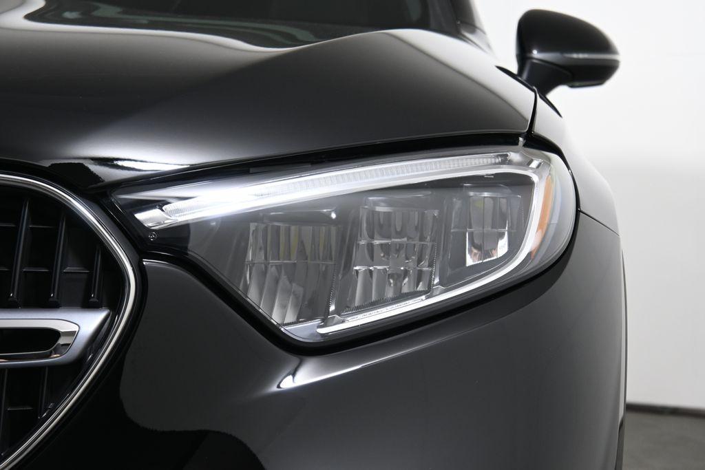 new 2026 Mercedes-Benz GLC 300 car, priced at $55,625