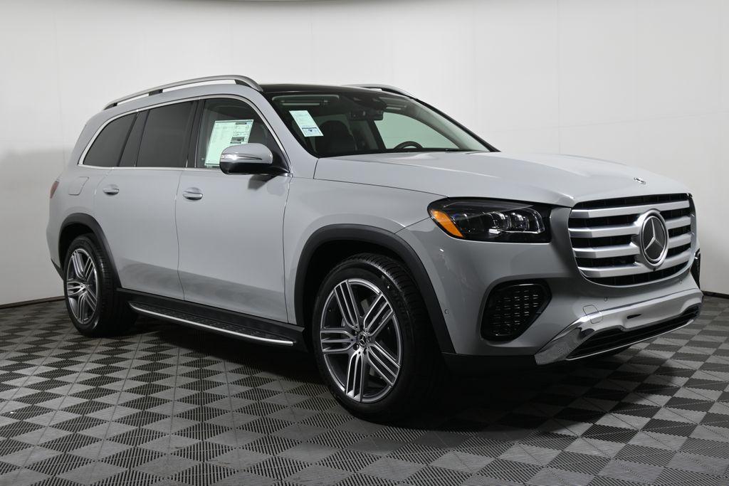 new 2026 Mercedes-Benz GLS 450 car, priced at $98,735