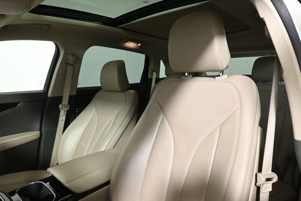 used 2023 Lincoln Nautilus car, priced at $30,495