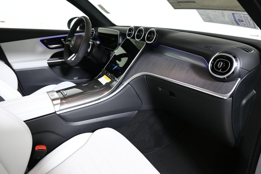 new 2026 Mercedes-Benz GLC 300 car, priced at $61,405