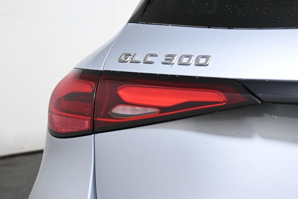 new 2026 Mercedes-Benz GLC 300 car, priced at $61,405