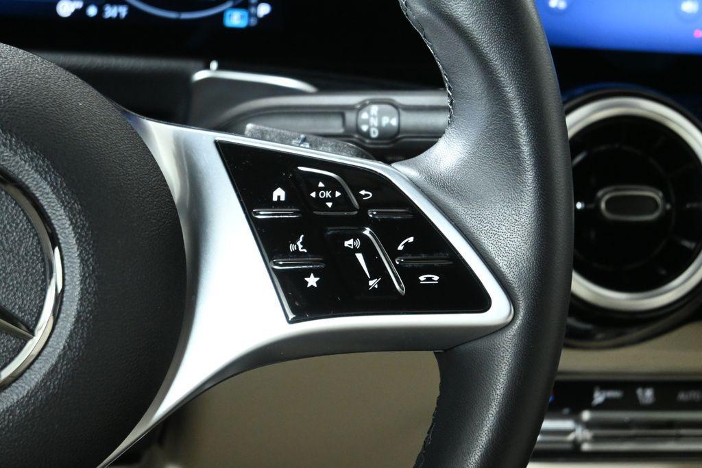 used 2025 Mercedes-Benz GLB 250 car, priced at $37,895