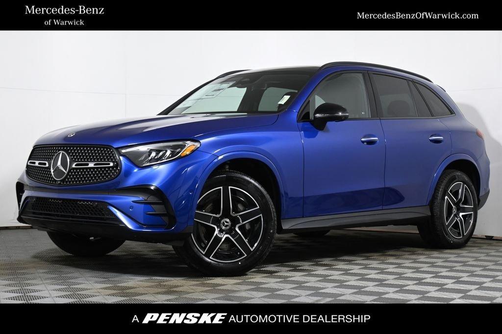 used 2026 Mercedes-Benz GLC 300 car, priced at $62,020