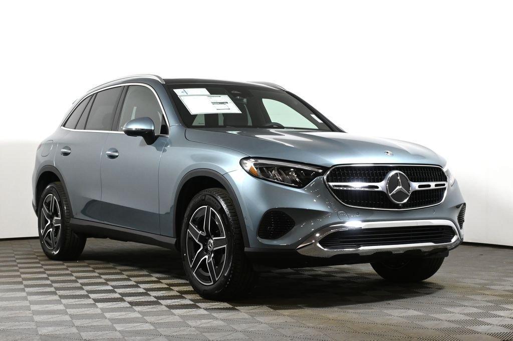 new 2026 Mercedes-Benz GLC 300 car, priced at $55,735