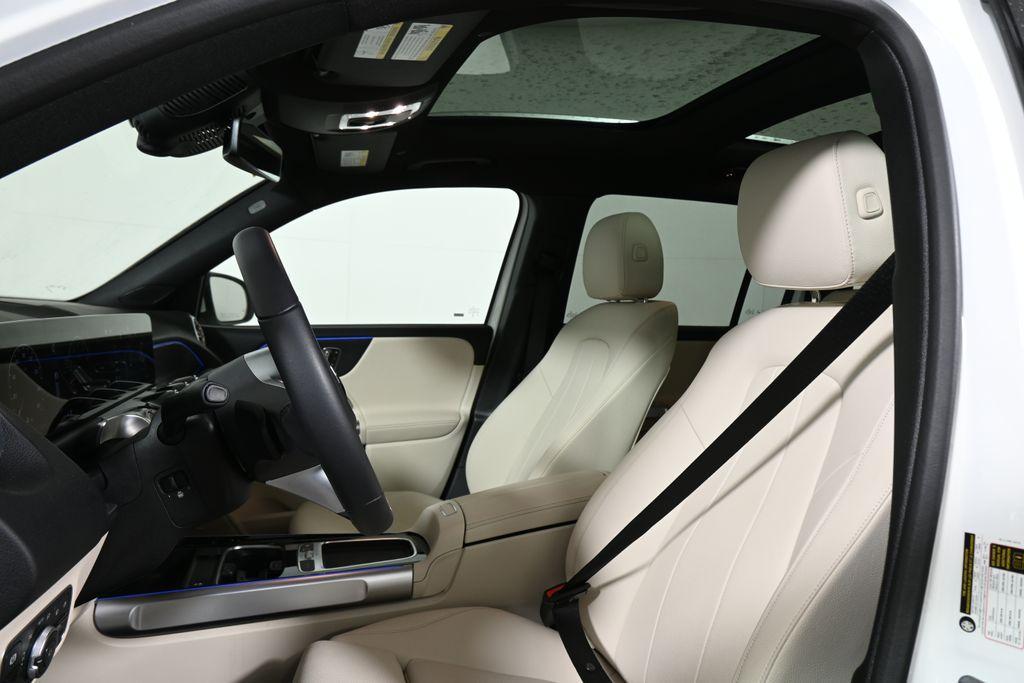 used 2026 Mercedes-Benz GLB 250 car, priced at $52,275