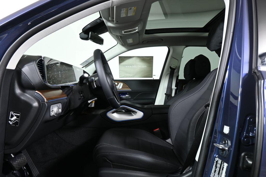 new 2026 Mercedes-Benz GLS 450 car, priced at $96,950