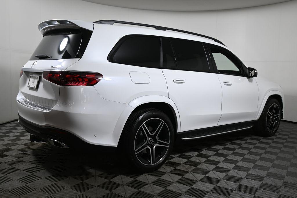 new 2026 Mercedes-Benz GLS 450 car, priced at $118,680