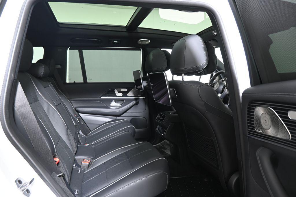 new 2026 Mercedes-Benz GLS 450 car, priced at $118,680