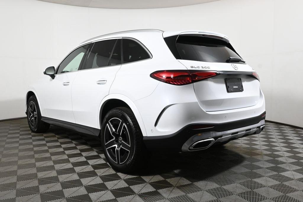 new 2026 Mercedes-Benz GLC 300 car, priced at $62,685