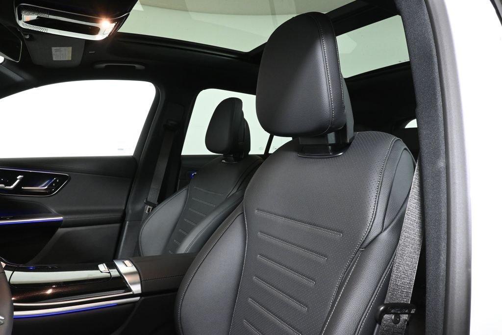 new 2026 Mercedes-Benz GLC 300 car, priced at $62,685