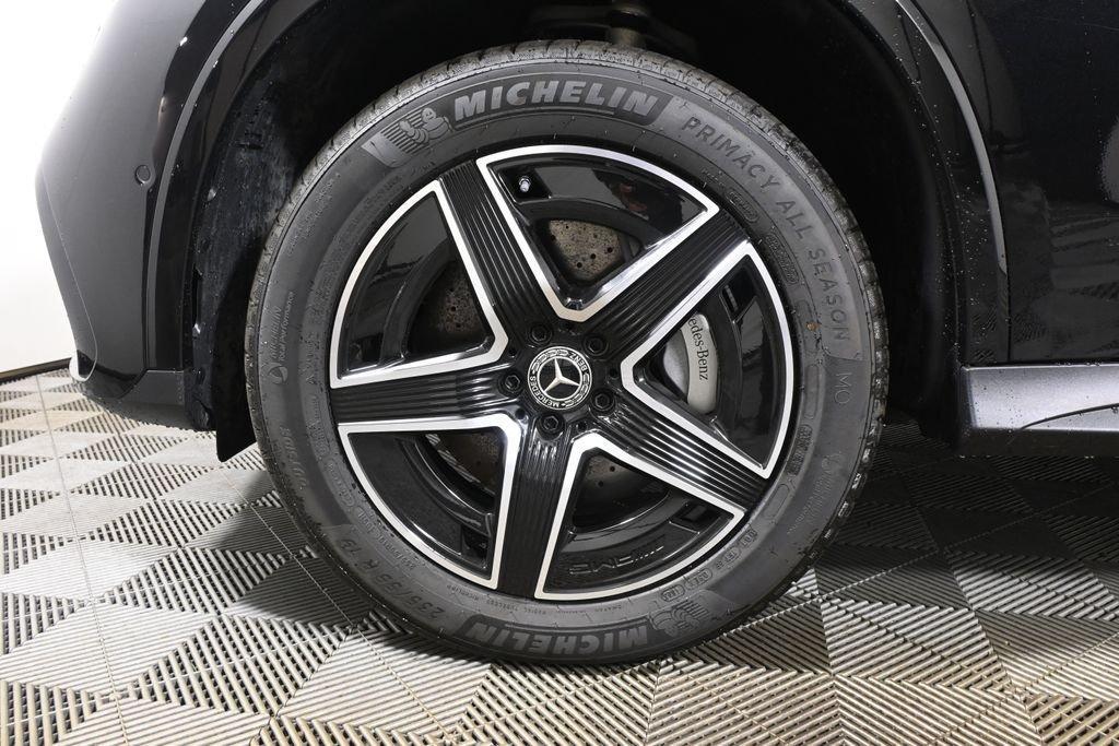new 2026 Mercedes-Benz GLC 300 car, priced at $73,825