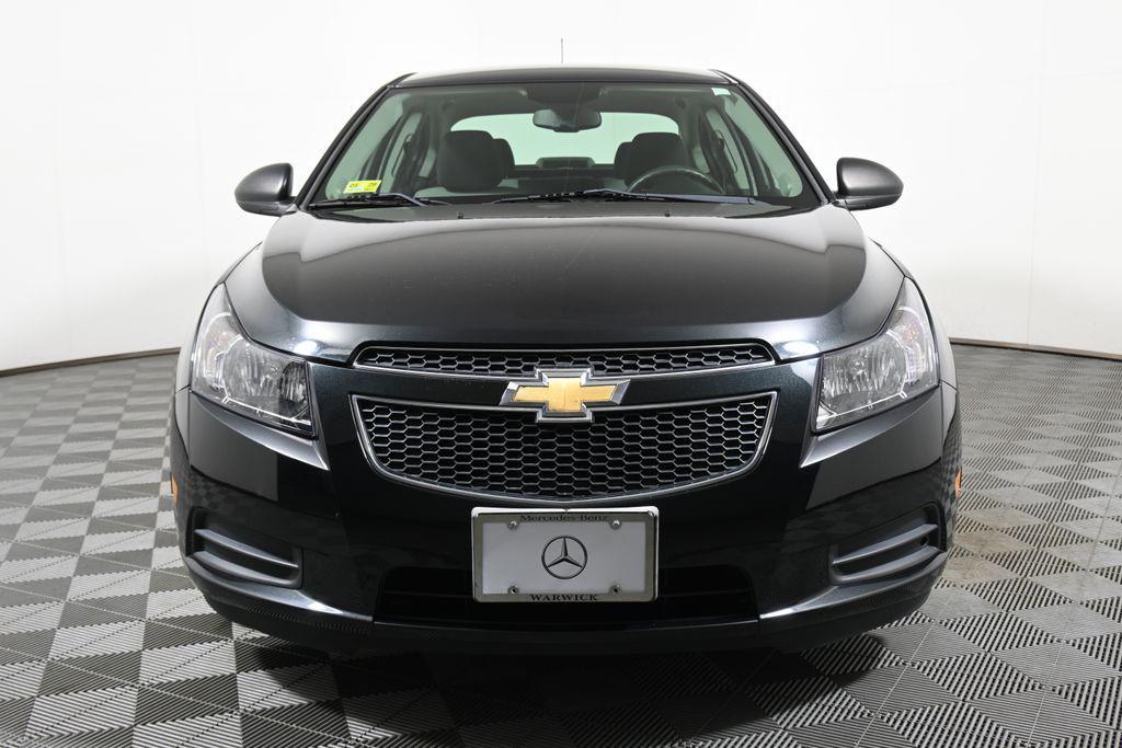 used 2014 Chevrolet Cruze car, priced at $10,000