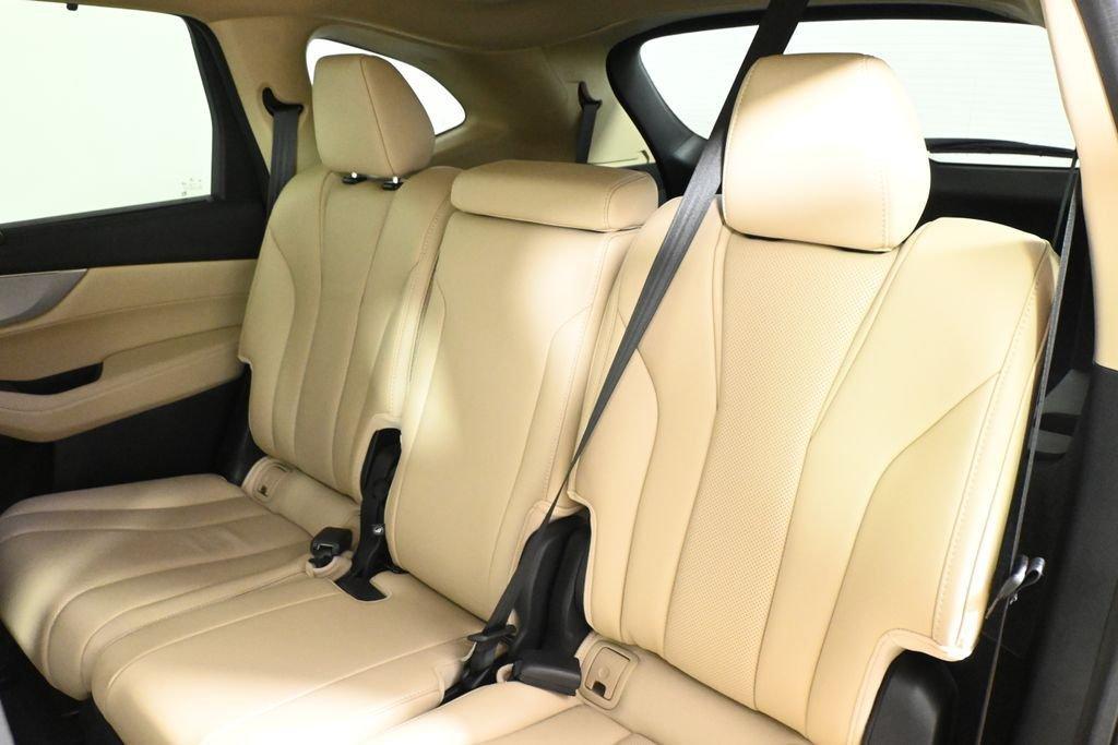 used 2023 Acura MDX car, priced at $39,895