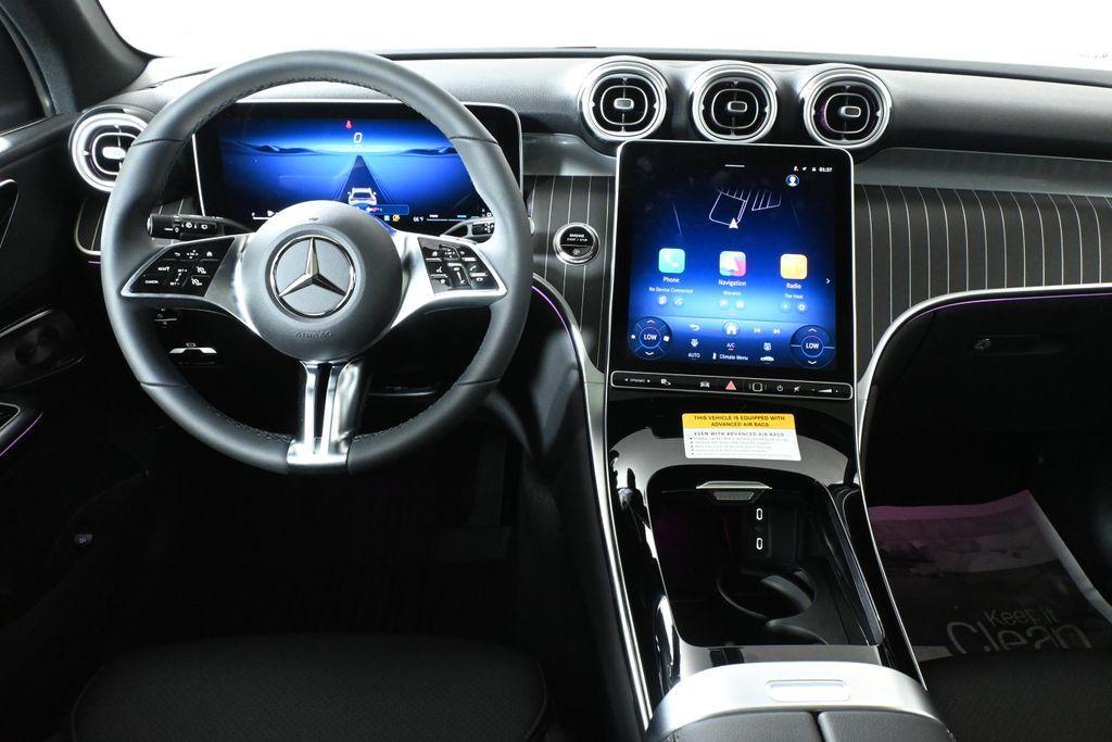 new 2026 Mercedes-Benz GLC 300 car