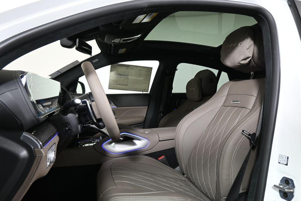 new 2026 Mercedes-Benz AMG GLE 63 car, priced at $154,100
