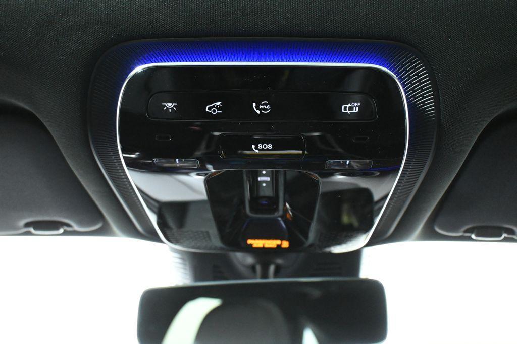 new 2026 Mercedes-Benz GLC 300 car, priced at $61,400