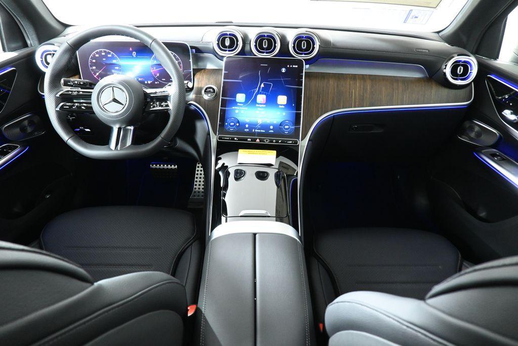 new 2026 Mercedes-Benz GLC 300 car, priced at $61,400