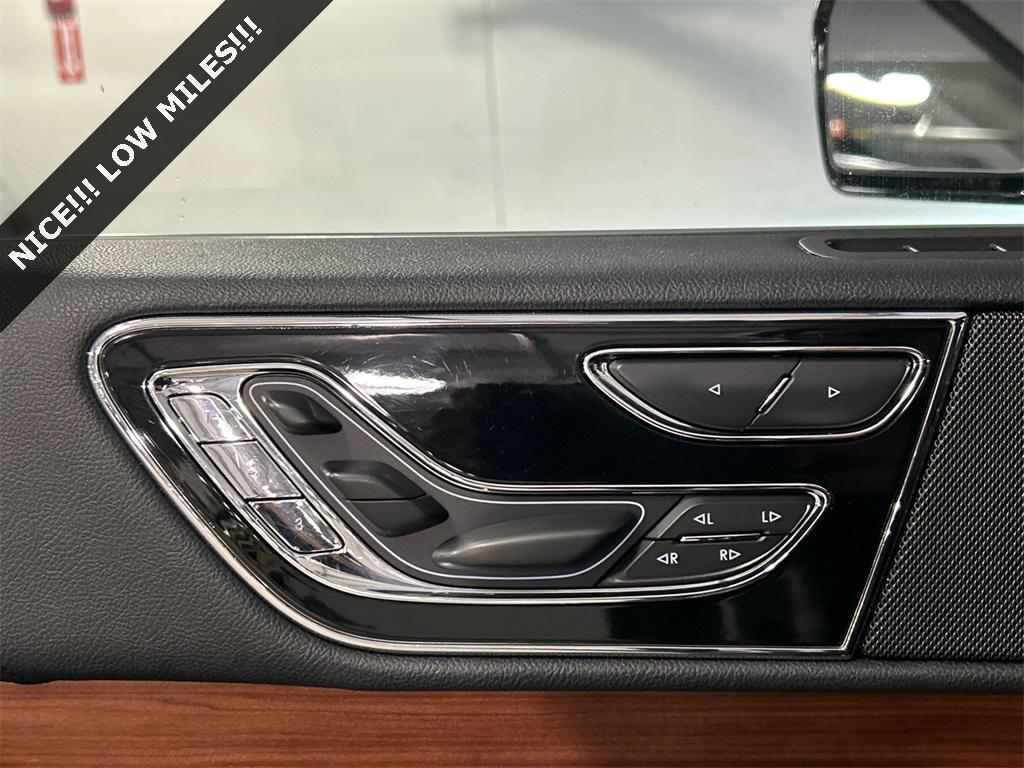 used 2019 Lincoln Navigator L car, priced at $38,060