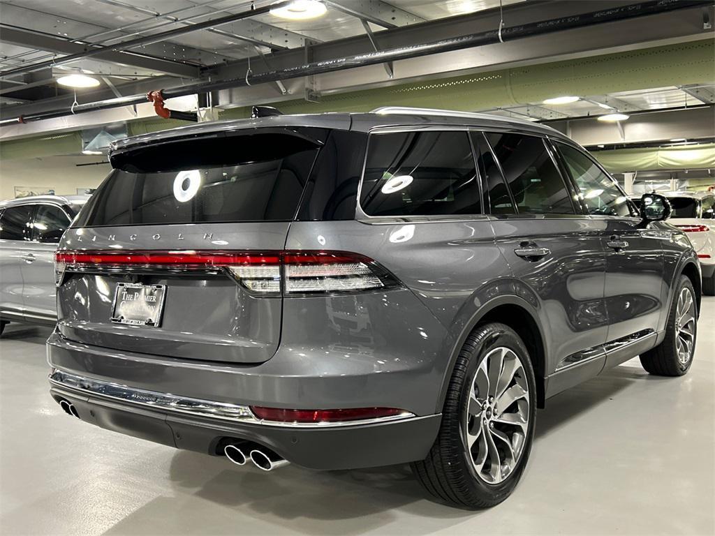 used 2025 Lincoln Aviator car, priced at $68,796