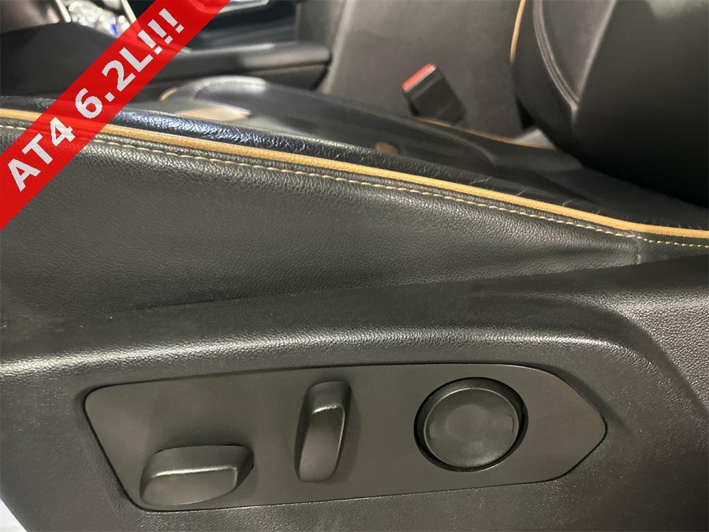 used 2022 GMC Yukon car, priced at $51,685