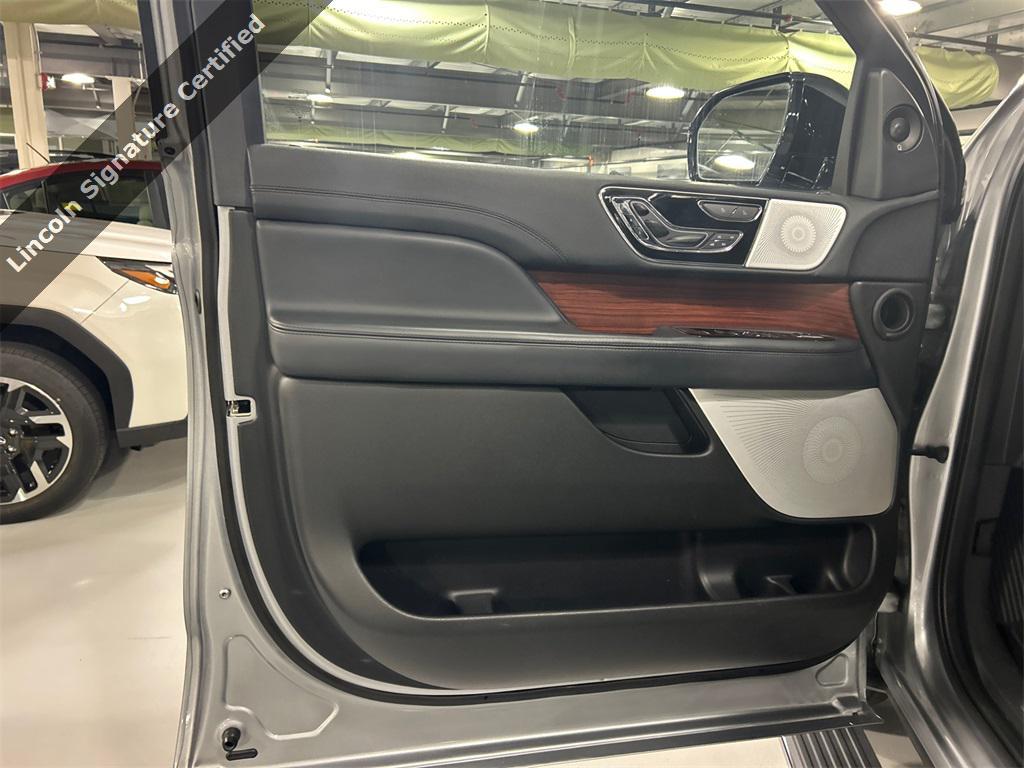 used 2023 Lincoln Navigator car, priced at $59,254