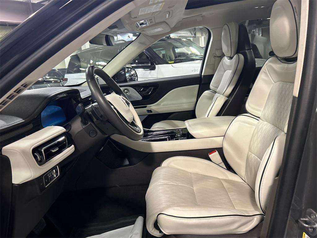 used 2024 Lincoln Aviator car, priced at $59,899