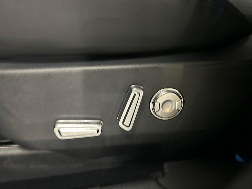 used 2025 Lincoln Nautilus car