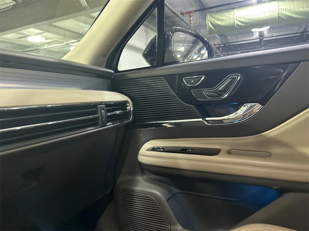 used 2022 Lincoln Corsair car, priced at $28,038