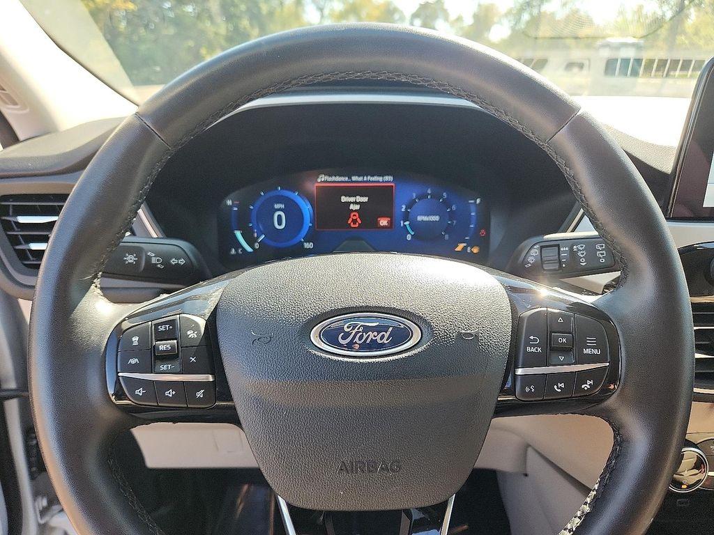 used 2022 Ford Escape car, priced at $20,888