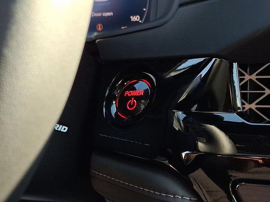 new 2025 Honda Accord Hybrid car, priced at $33,084