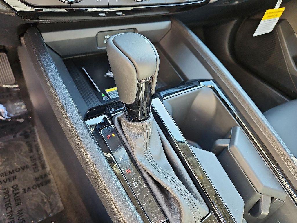 new 2025 Honda Accord Hybrid car, priced at $35,160