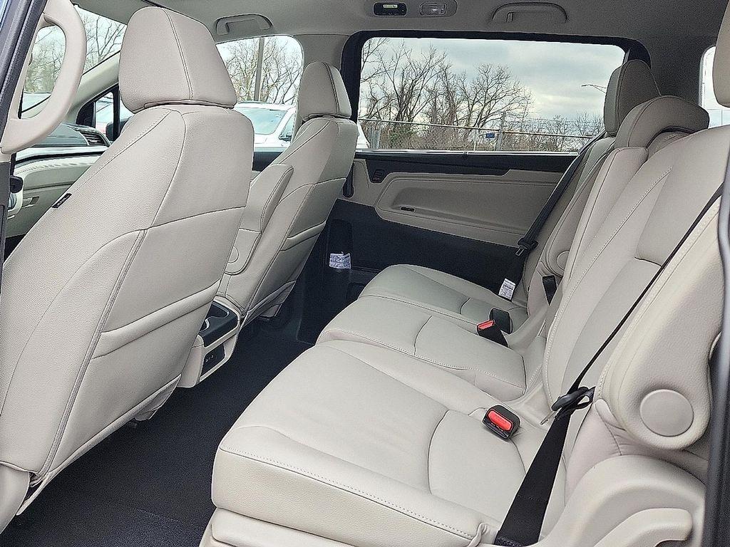 new 2026 Honda Odyssey car, priced at $40,795