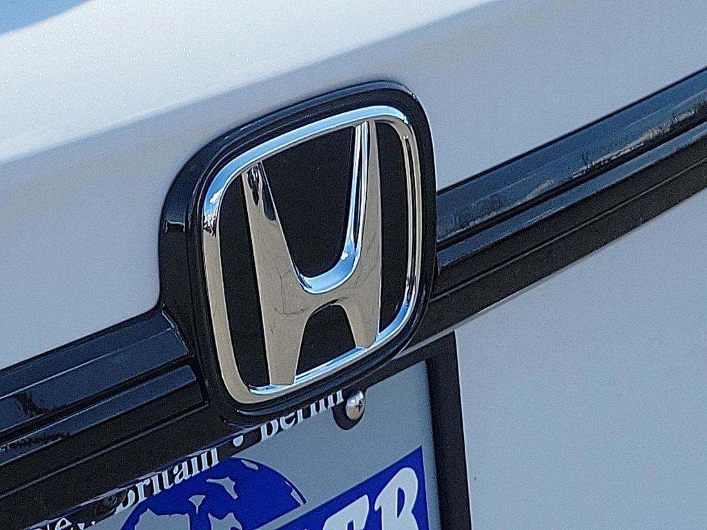 new 2026 Honda Odyssey car, priced at $45,193