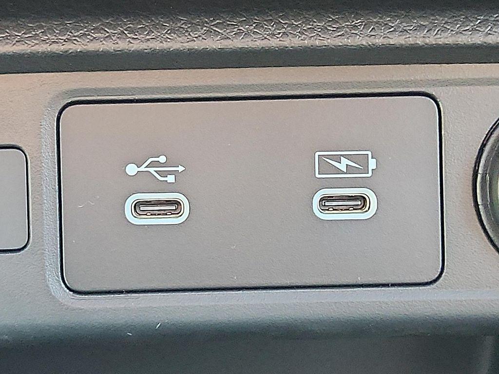 new 2026 Honda Civic Hybrid car, priced at $29,468