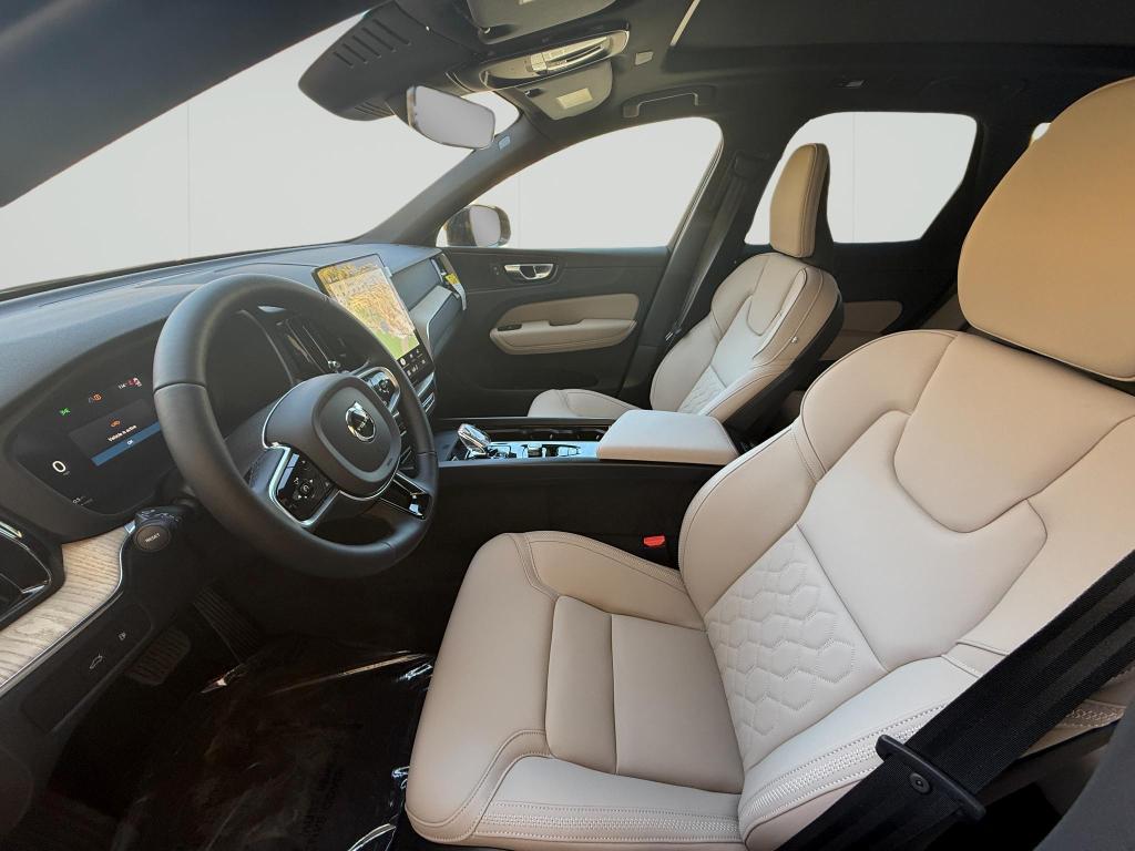 new 2026 Volvo XC60 Plug-In Hybrid car