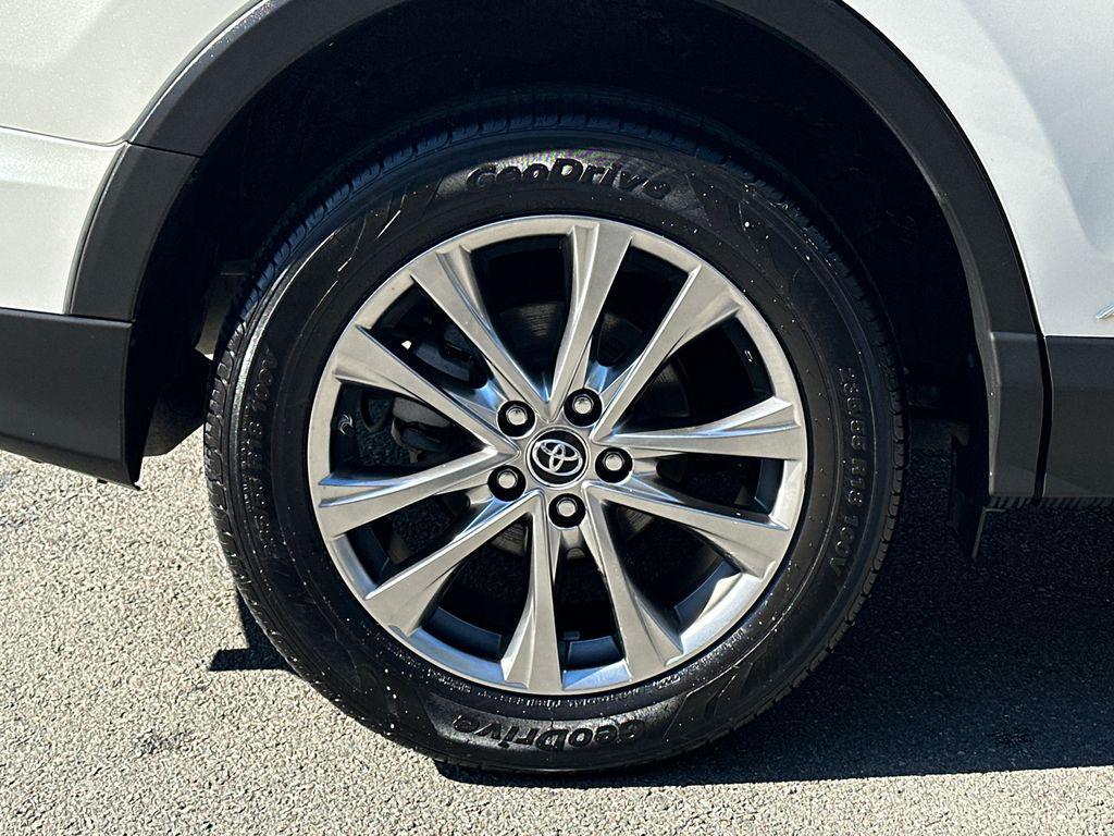 used 2016 Toyota RAV4 Hybrid car, priced at $19,995